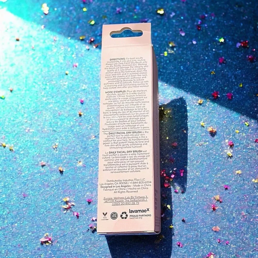 DAILY CONCEPTS Daily Facial Dry Brush MSRP $20 Brand New In Box